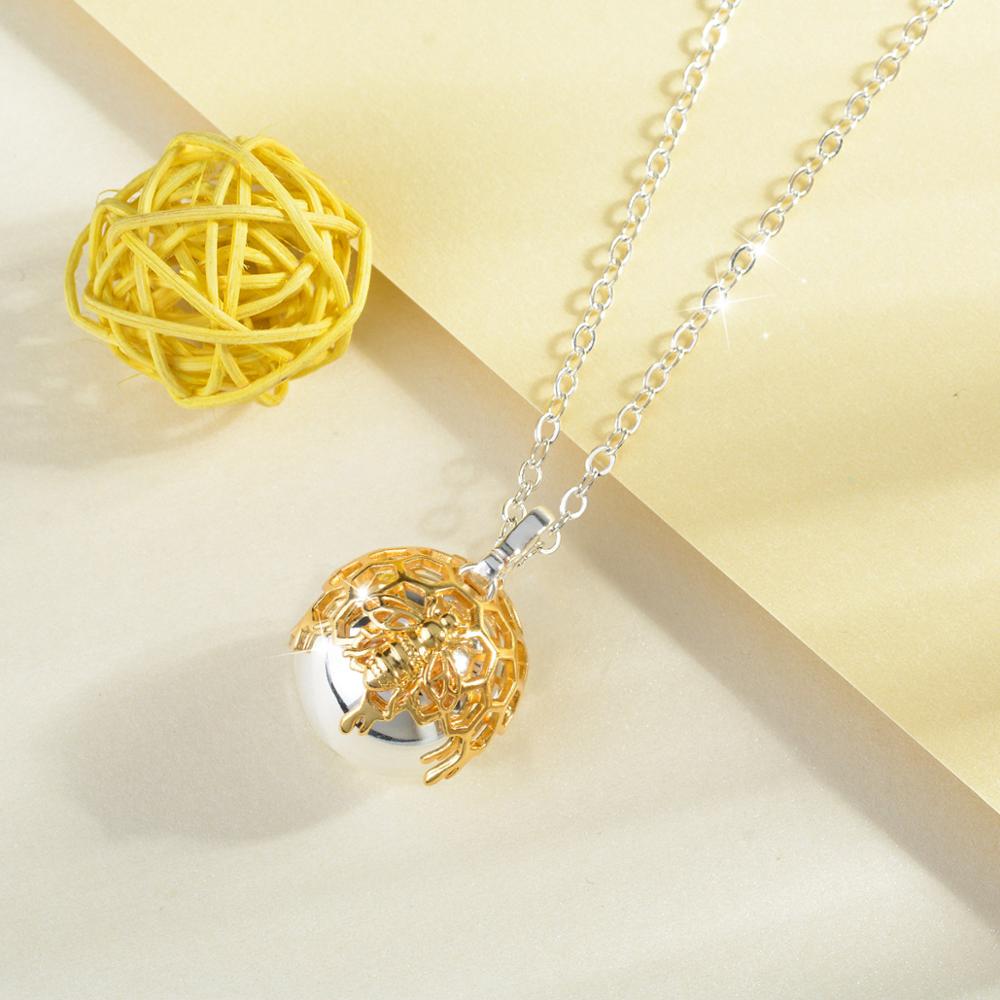 Honeycomb With 3d Ball Necklace